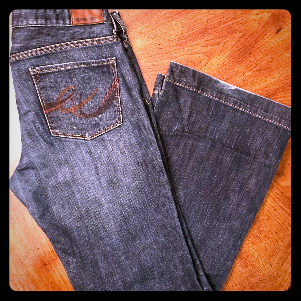 Express Eva Jeans